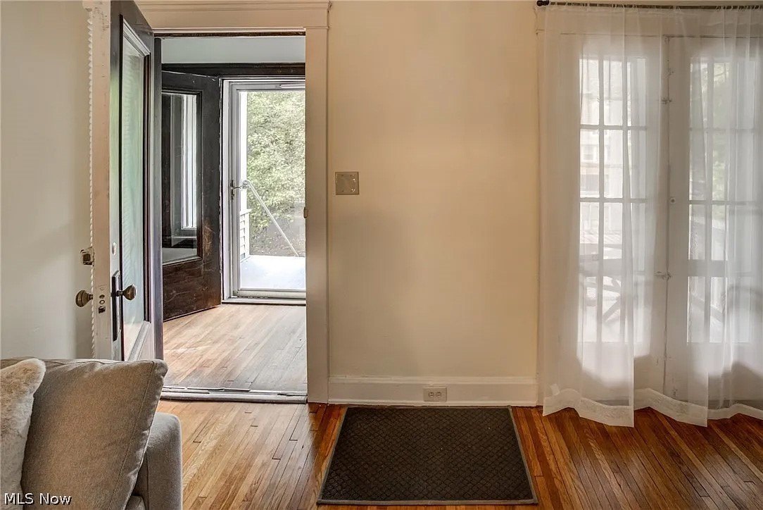 2245 Bellfield Ave #1 – photo 3