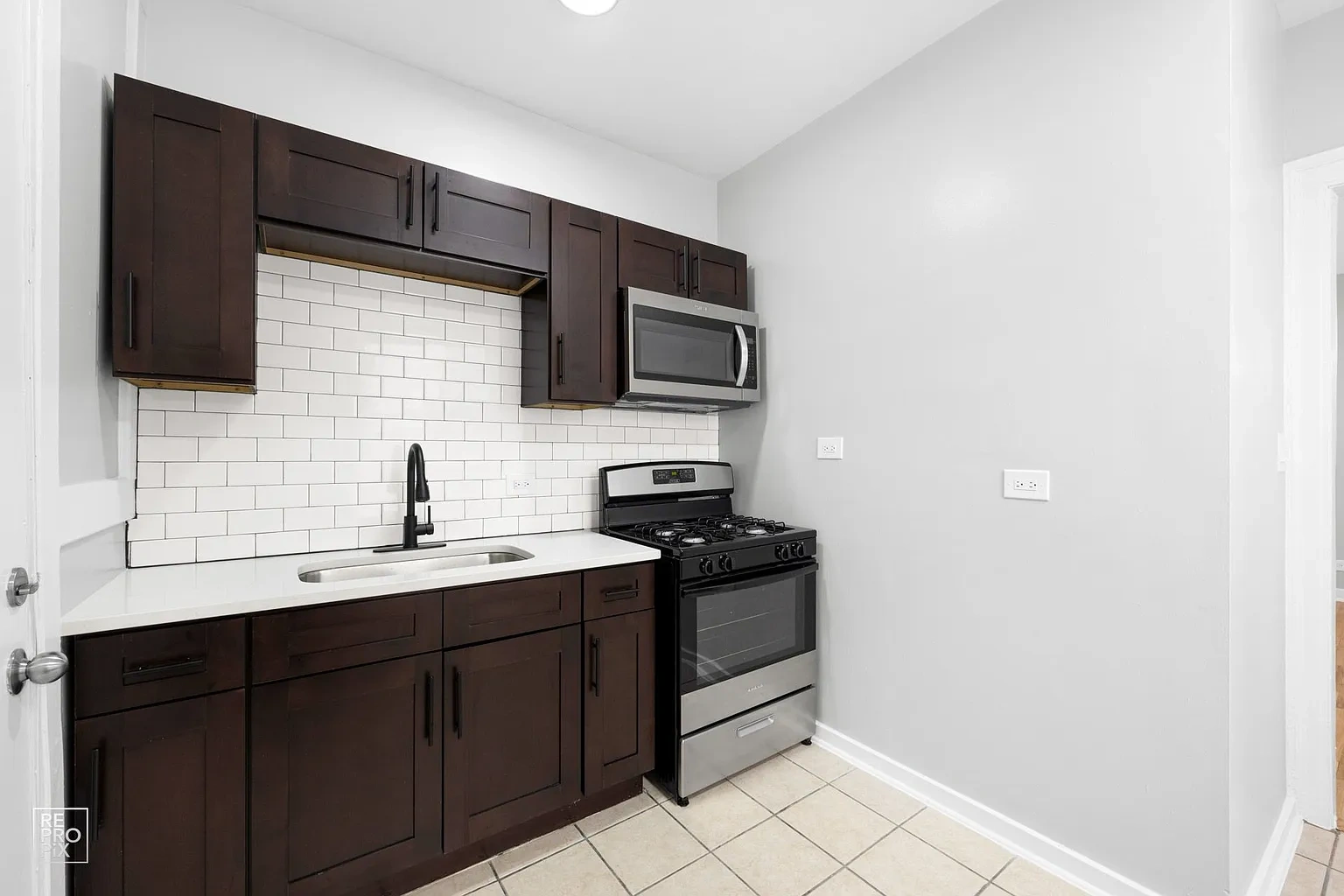 4720 S Drexel – photo 3