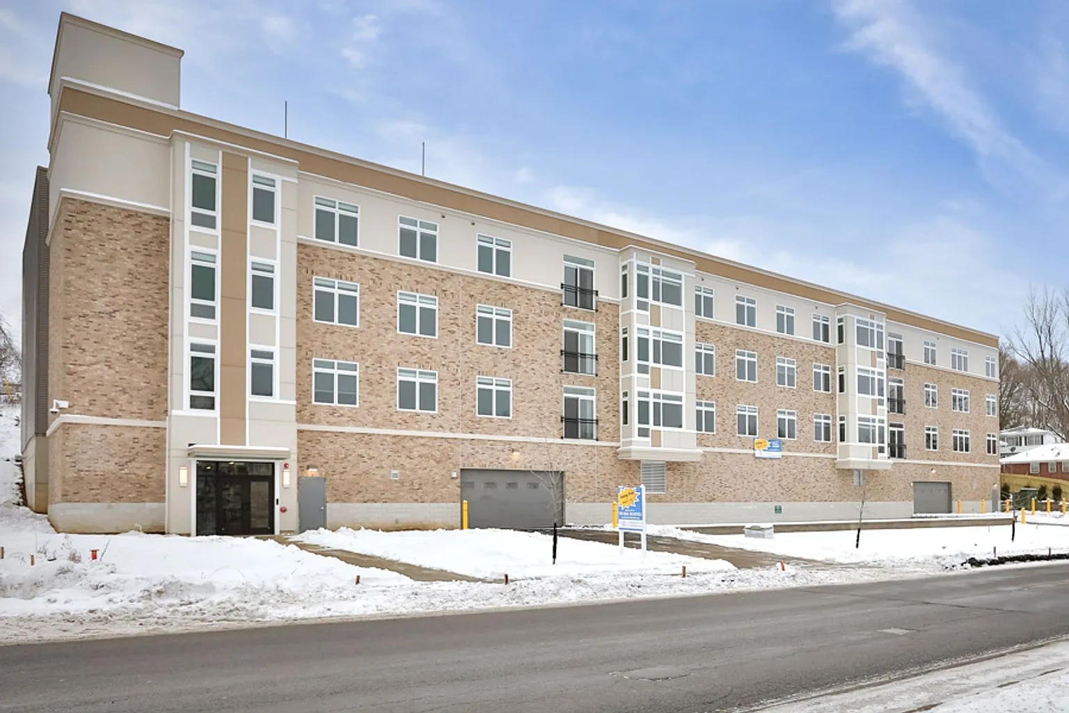 The Reserve on Hackett Apartments – photo 5
