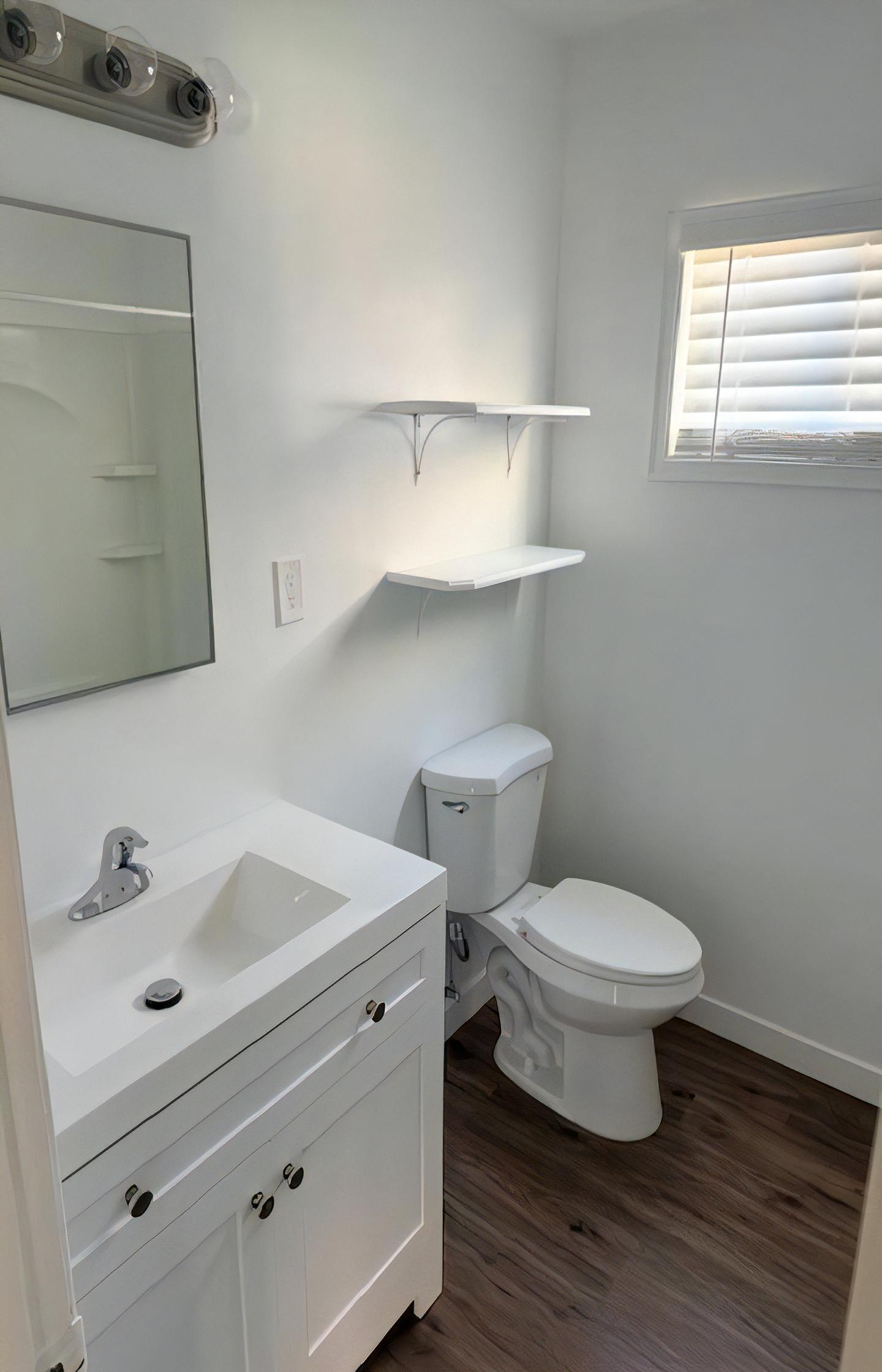 1403 Obispo Ave unit 3 – photo 5