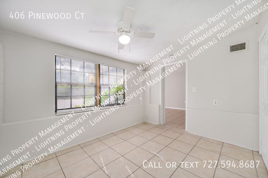 406 Pinewood Ct – photo 4