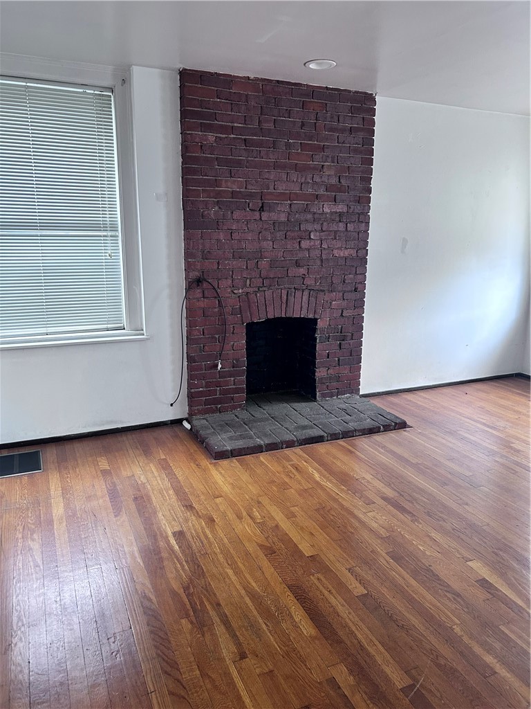 5807 Bartlett St unit 3 – photo 3