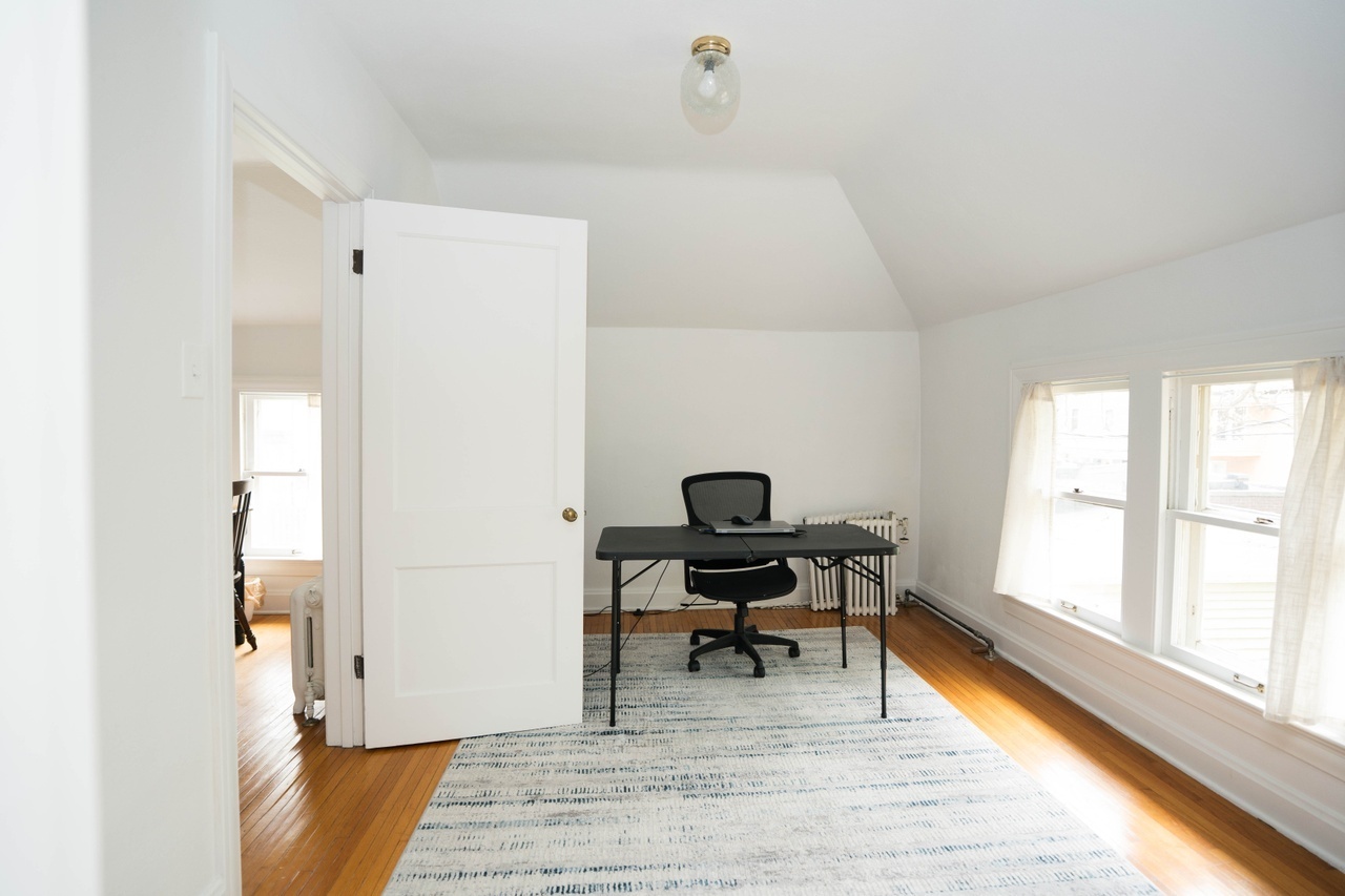 2399 Robinwood Ave – photo 3