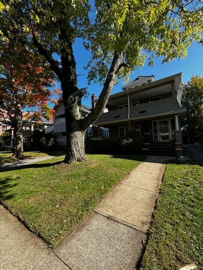 2181 Edgewood Rd – photo 1