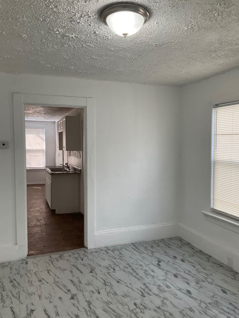 5700 Luther Ave unit DN unit – photo 5