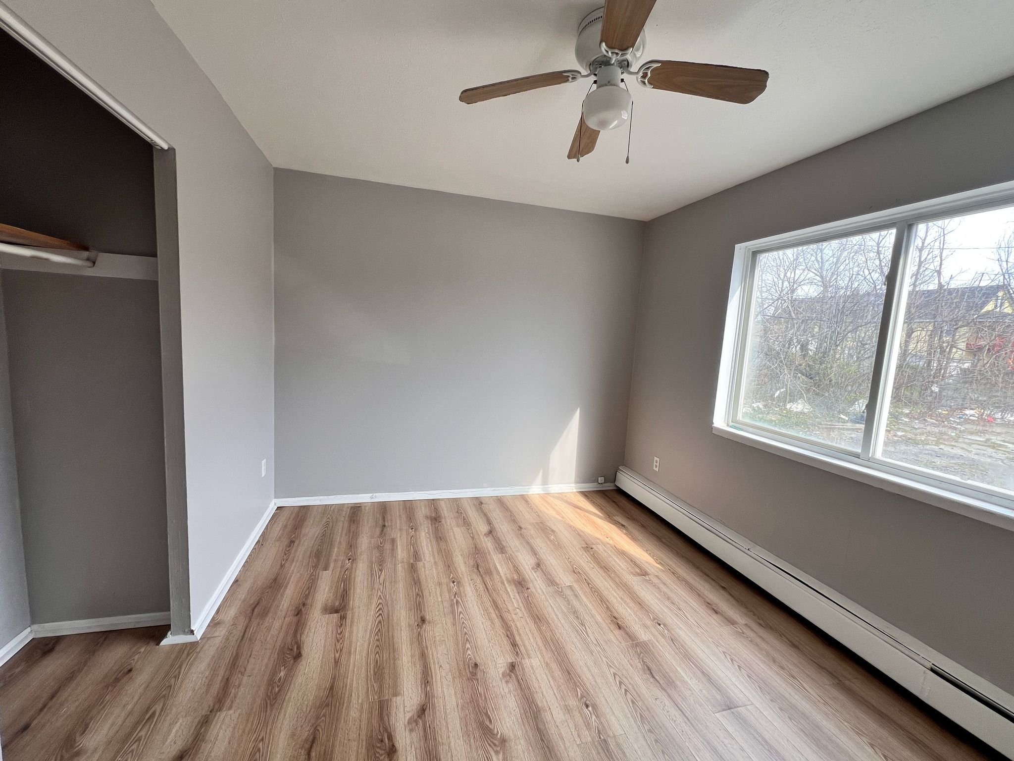 3265 E 143rd St unit 208 – photo 4