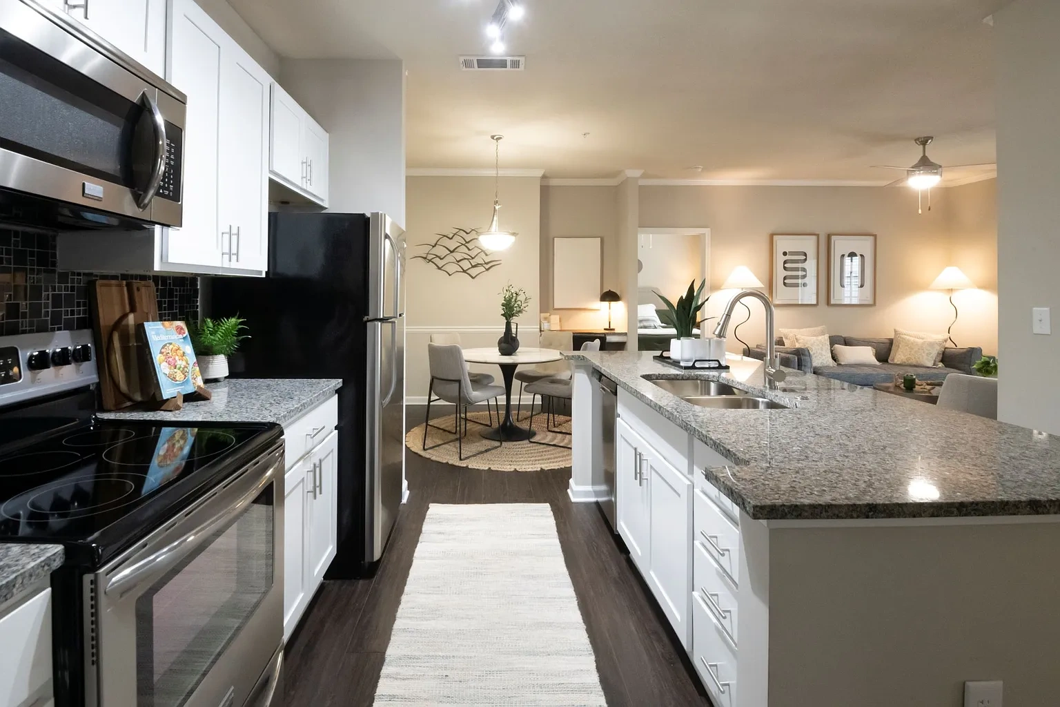Ansley at Town Center Apartments – photo 3