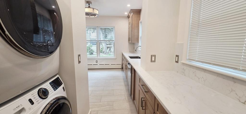 102-104 Bayswater St unit 104 – photo 5