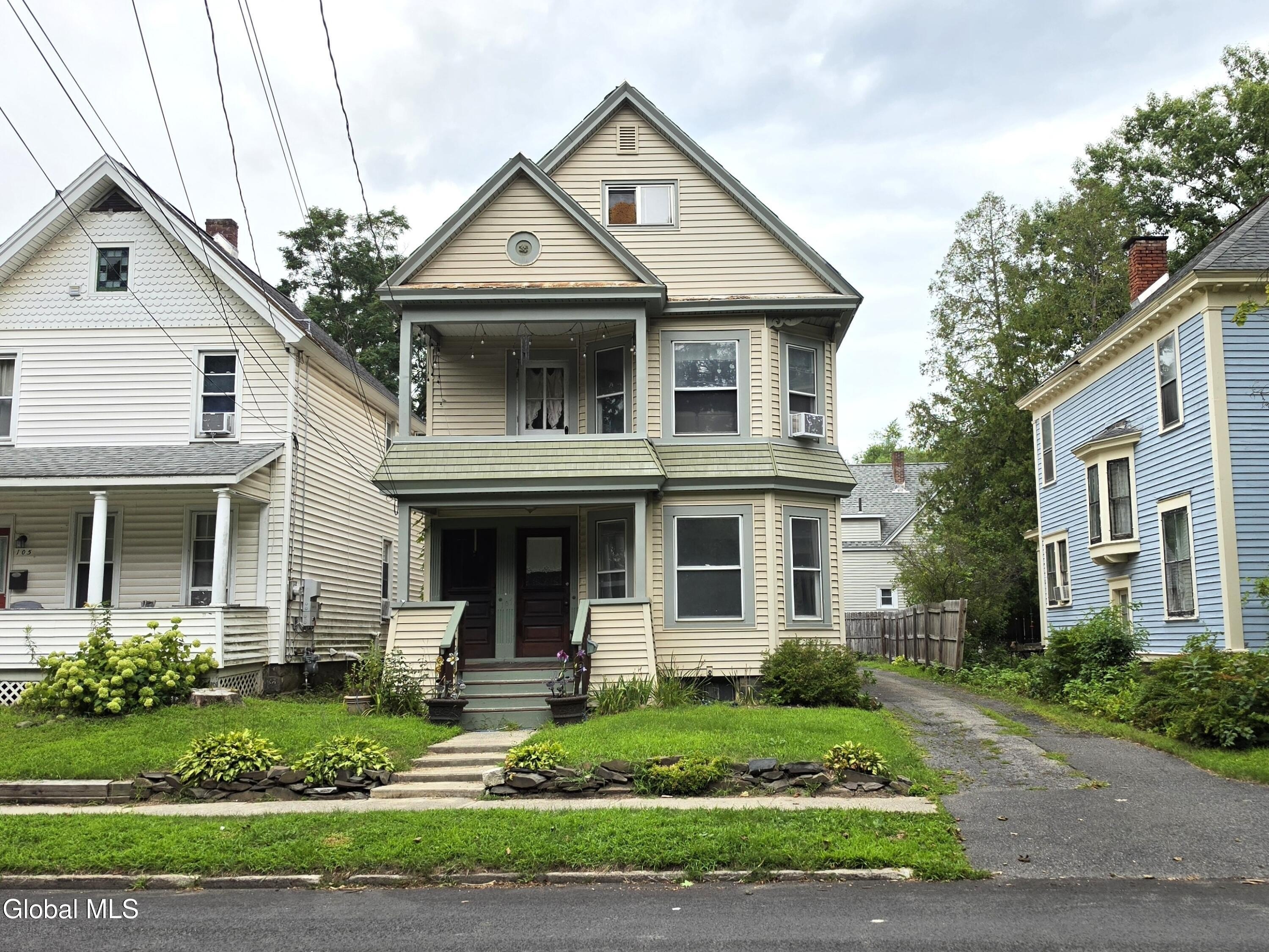 107 North Ten Broeck Street – photo 1