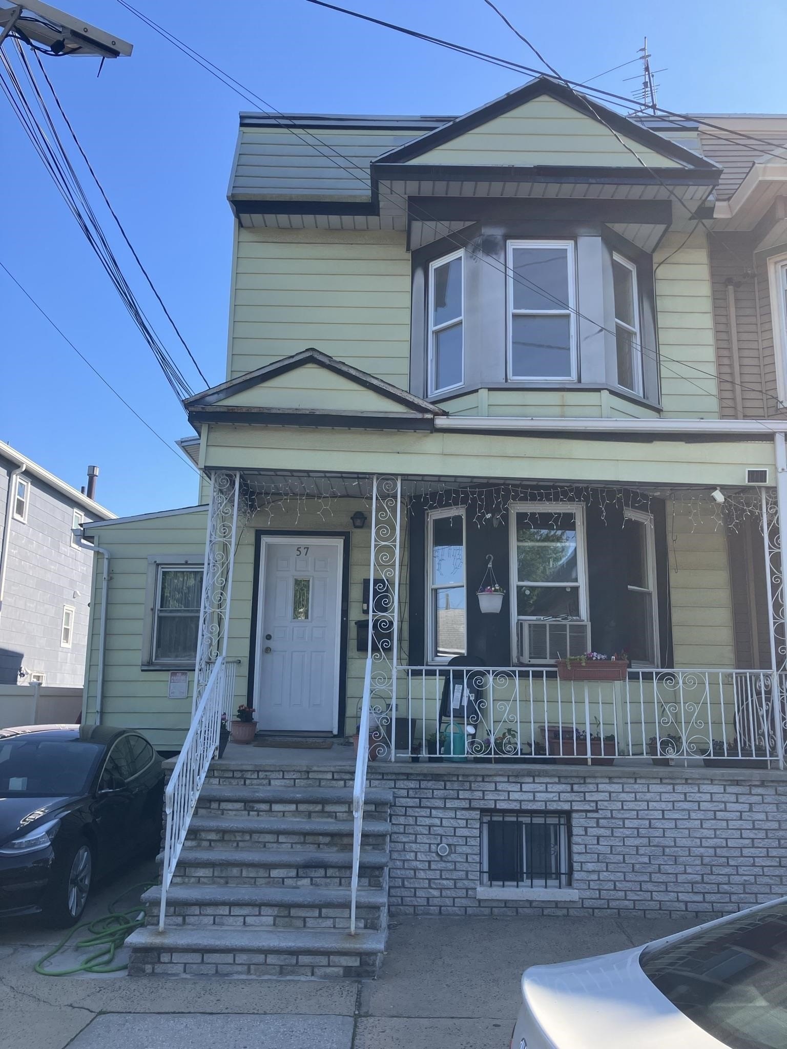 57 Silver St #2 – photo 1