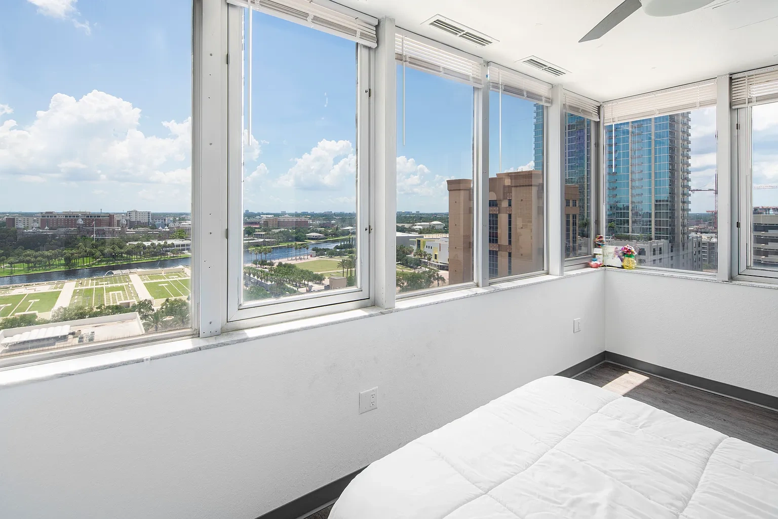 220 Madison (By the Bedroom) – photo 3