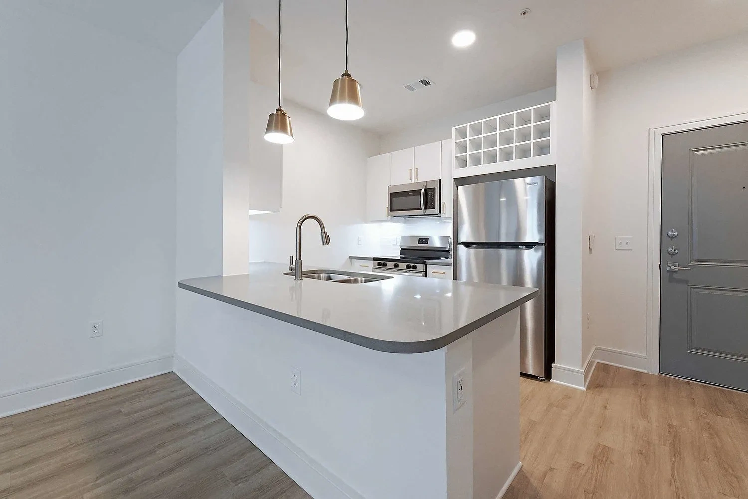 Solay Carnes Crossroads – Floor plan