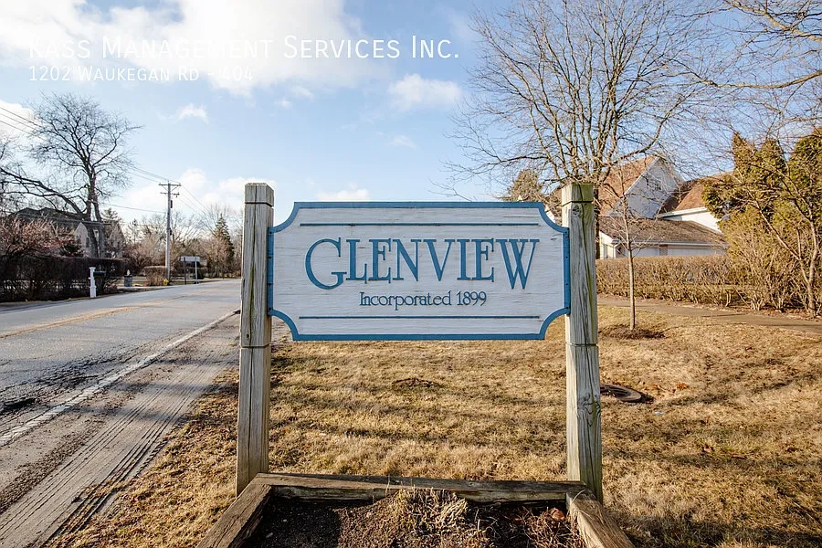 1202 Waukegan Rd, Glenview, IL – photo 4