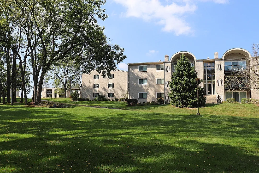 Wynnewood Park Apartments – photo 5