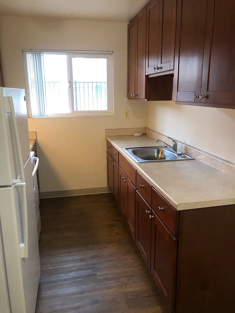 Bel- Air Apartments – photo 5