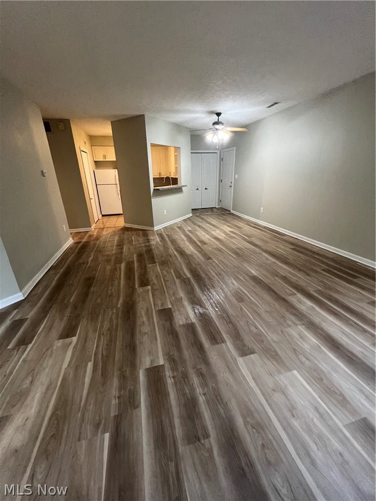 320 Village Pointe Dr unit 1 – photo 5
