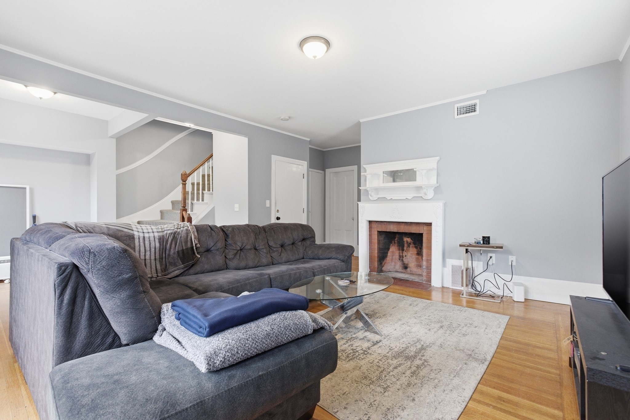 4 Lombard St unit 2 – photo 4