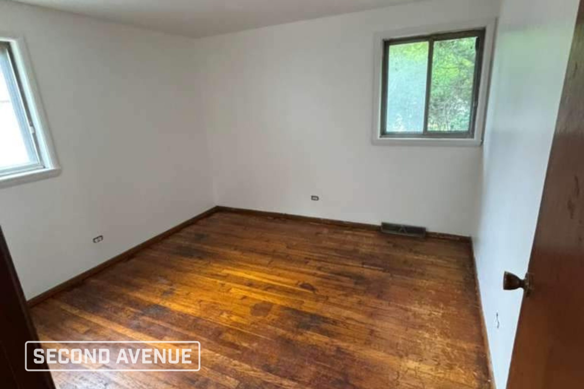 13131 S Rhodes Ave – photo 5