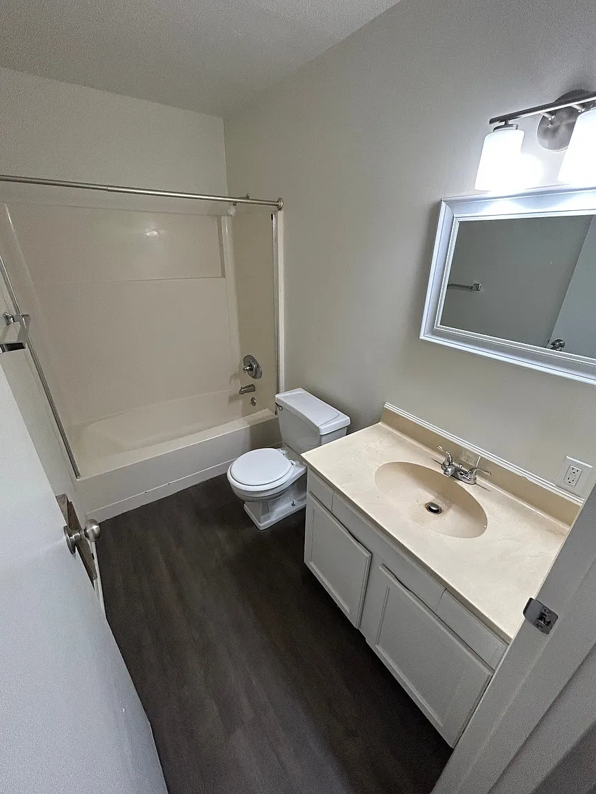 Riverside Place Apartments – photo 4