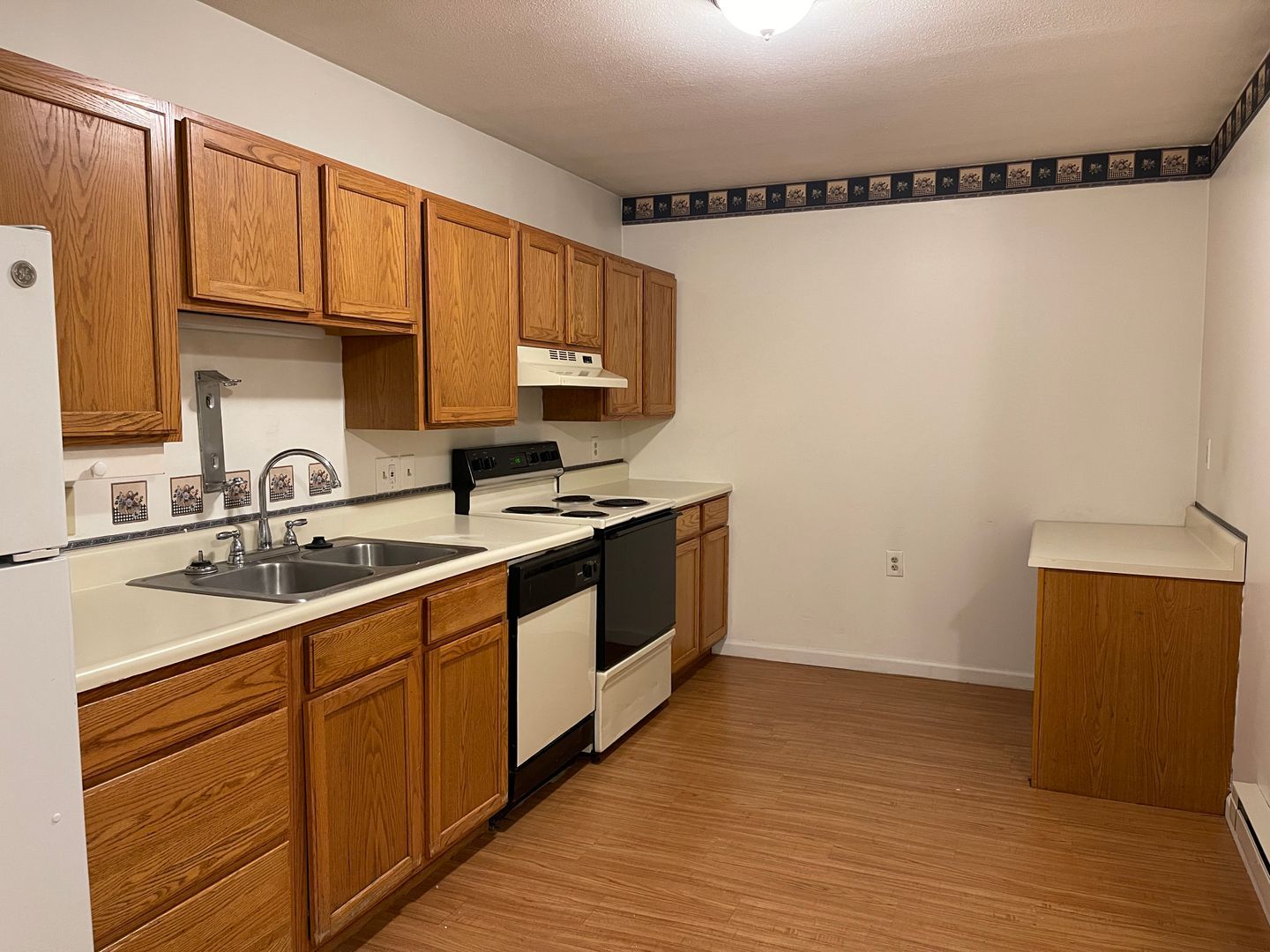 100 W Ridge Ave unit Unit #15 – photo 2