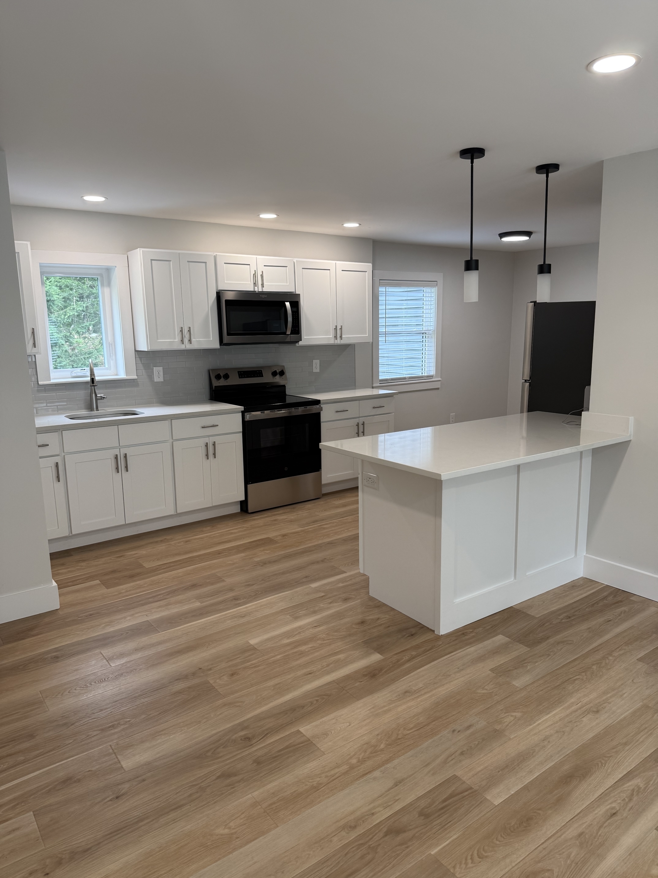 1050 Lucas Ave Ext unit # 3 – photo 1