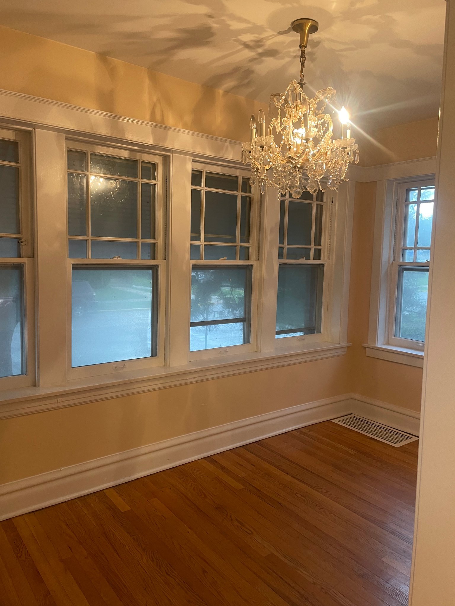 1903 Ridgeland Ave – photo 5