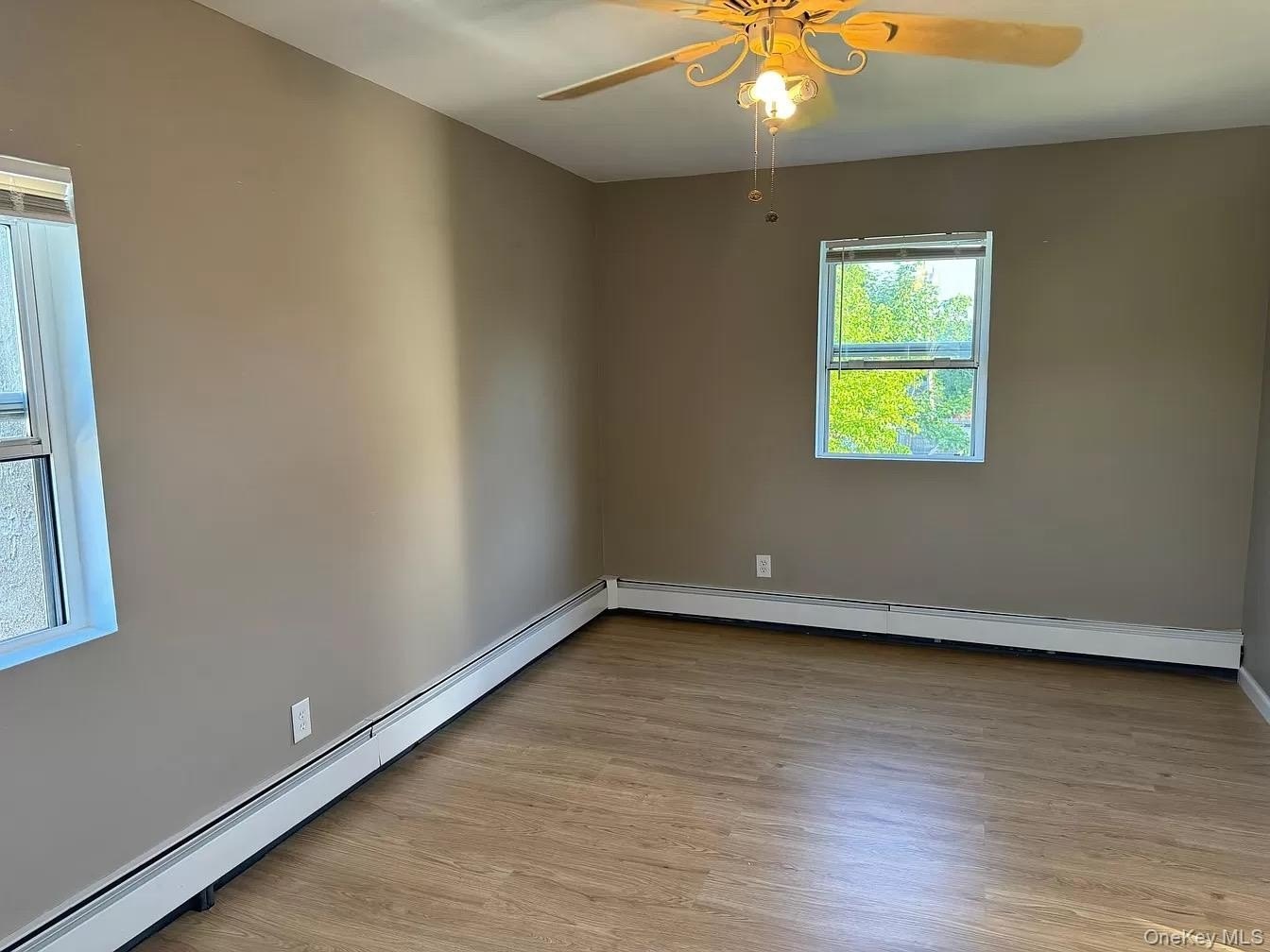 152 Throop St – photo 1