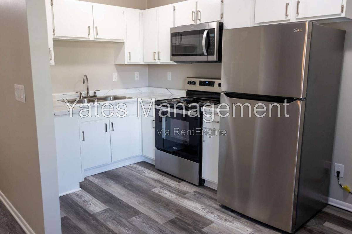 1127 E Lincoln St – photo 1