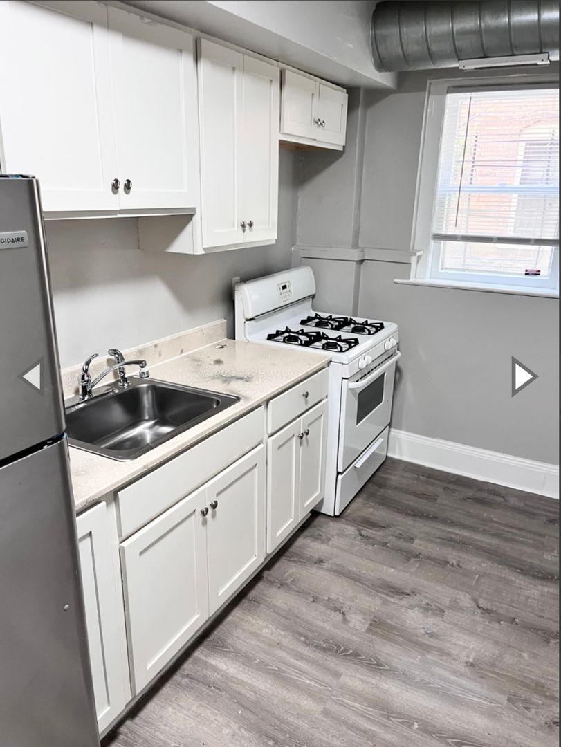 2772 Lancashire Rd unit Unit 5 – photo 2