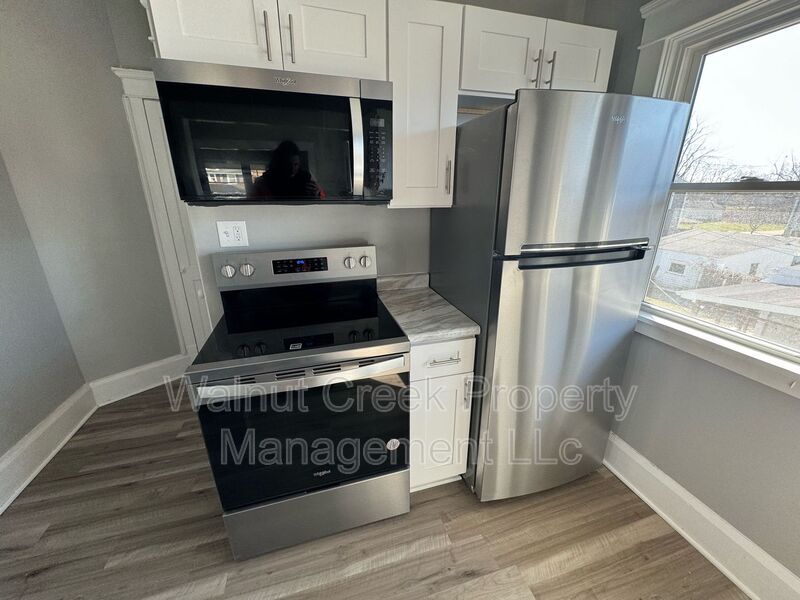 841 Allison Ave – photo 3