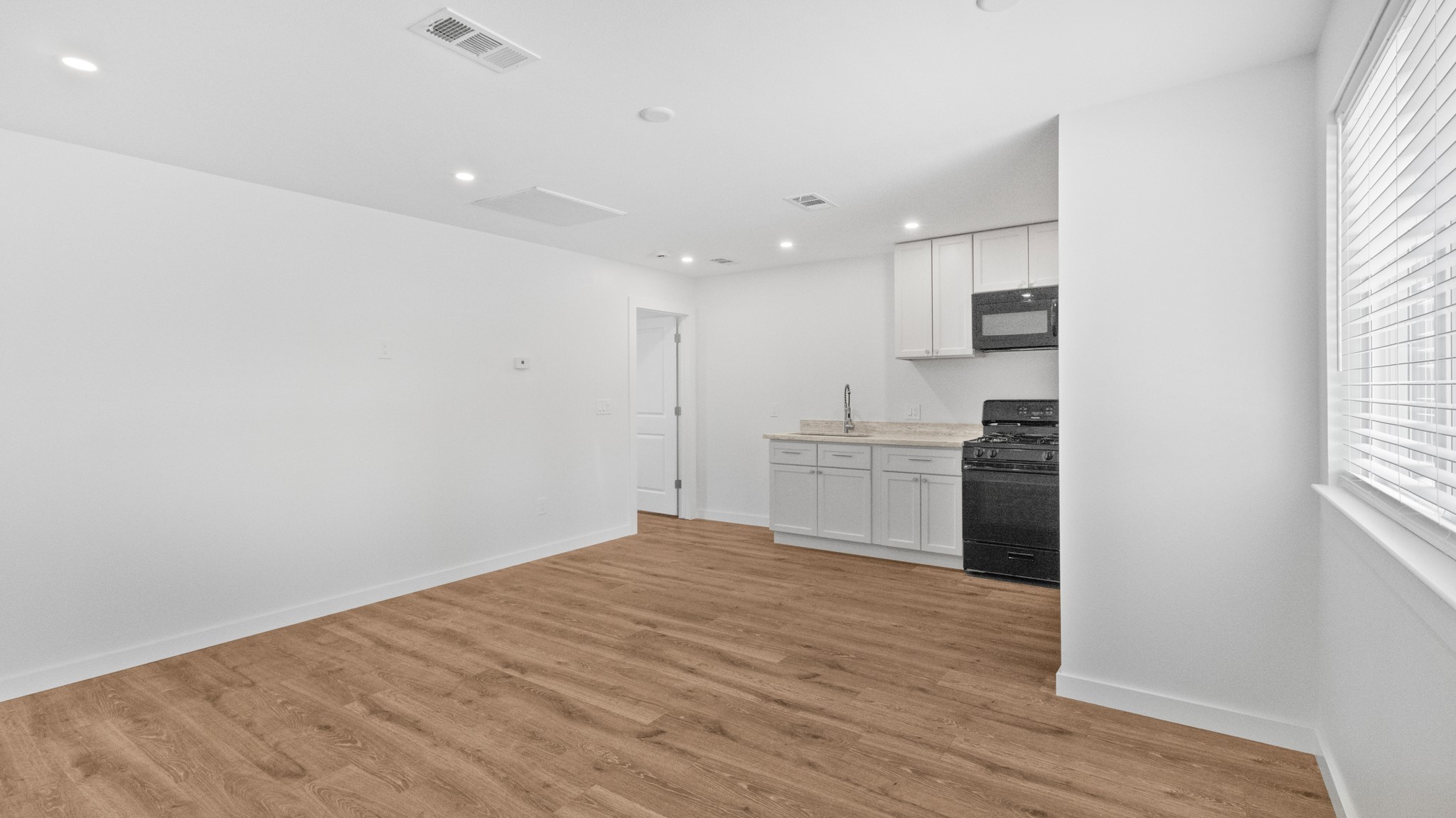 9750 Deer Trail Dr unit C – photo 4