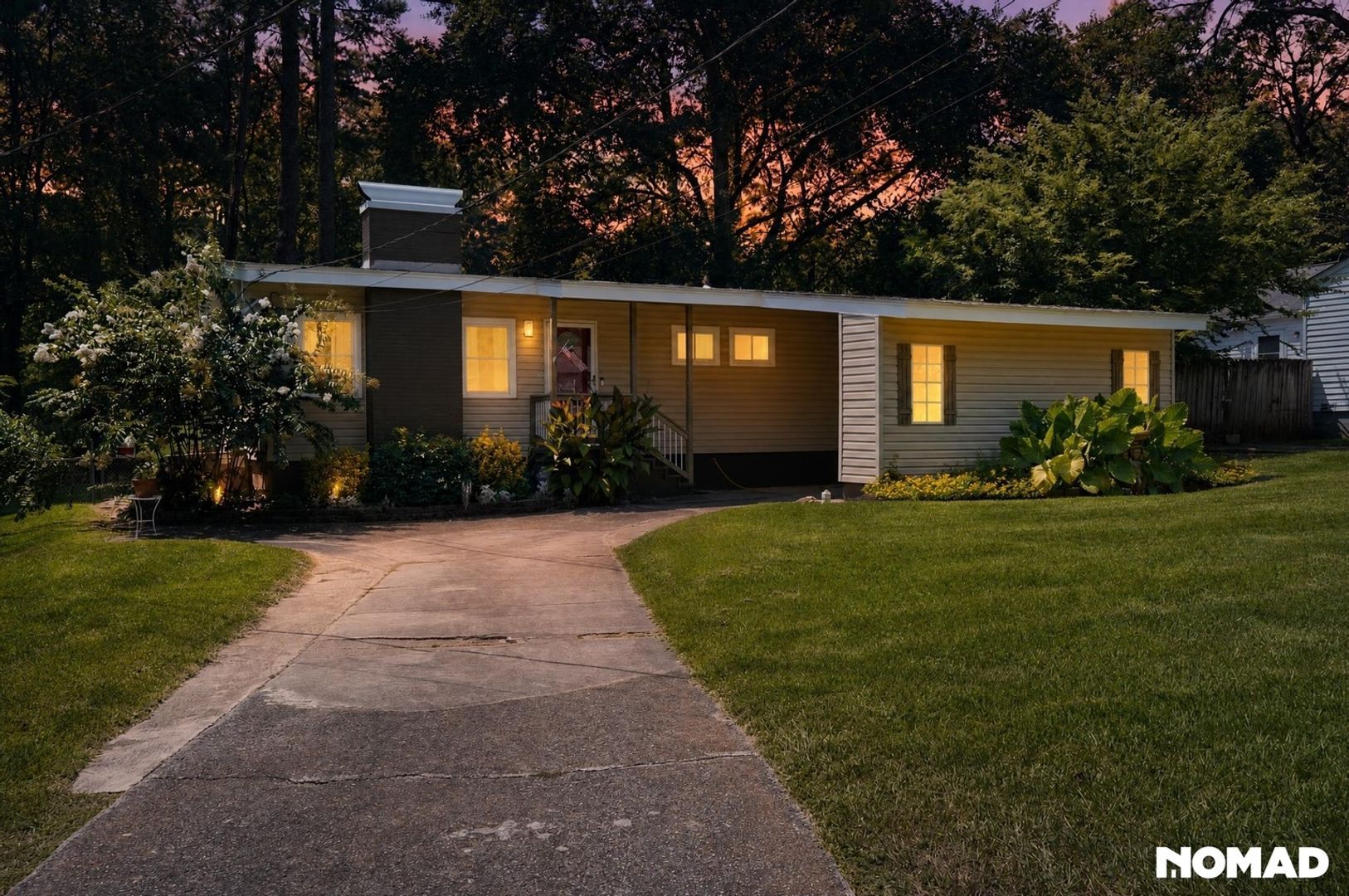 212 Stacy St – photo 1