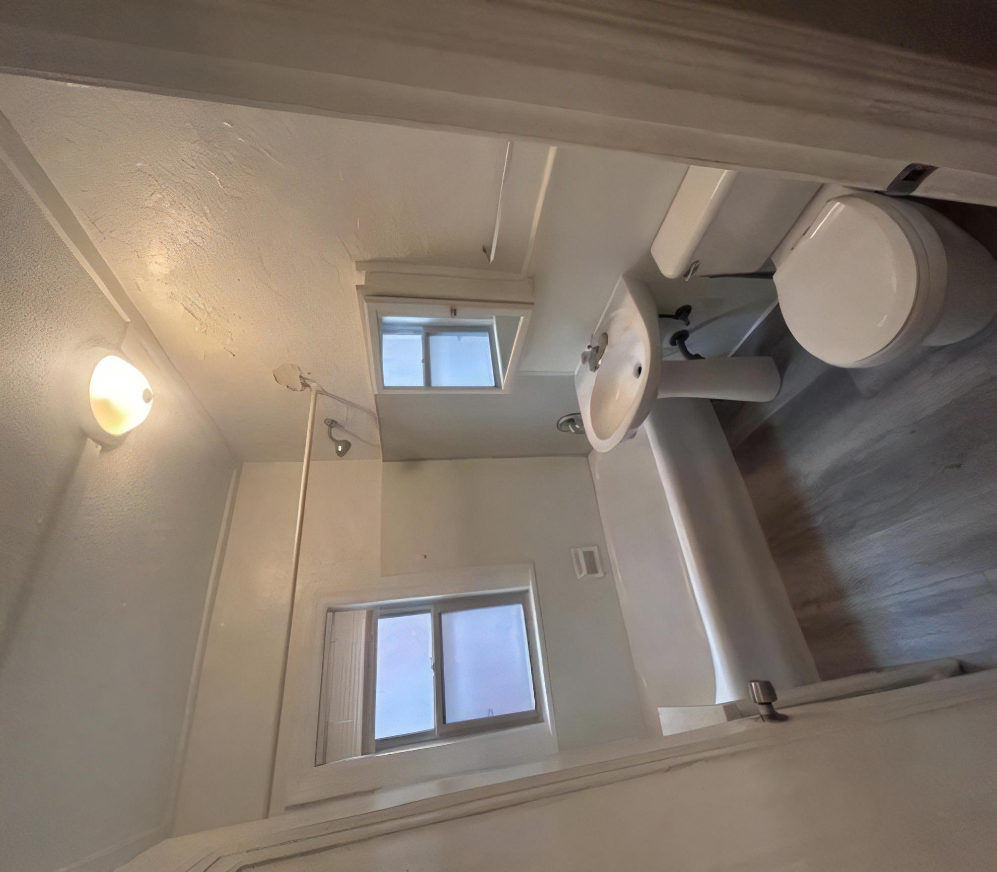2968 S Moreland Blvd – photo 3