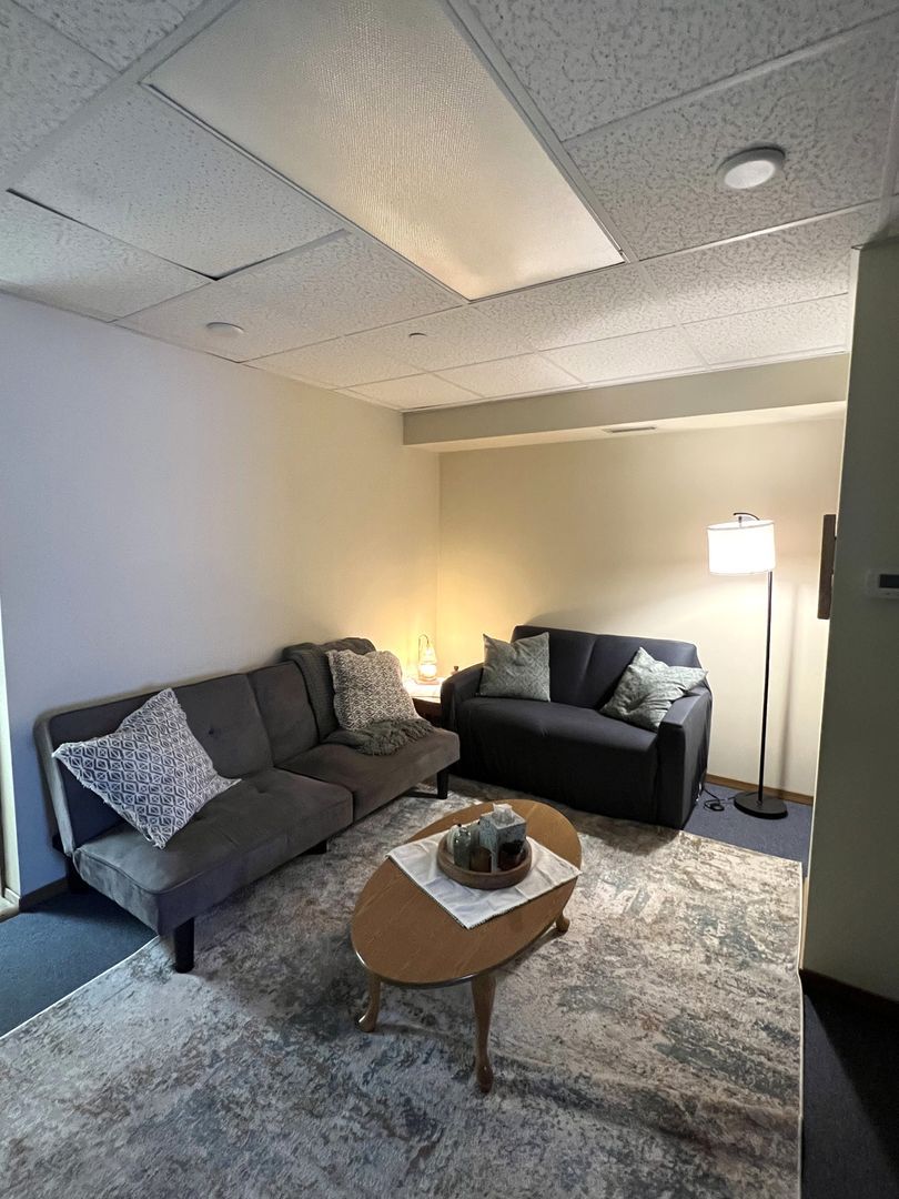 100 S Penn St unit 3 - Bed 2 – photo 5