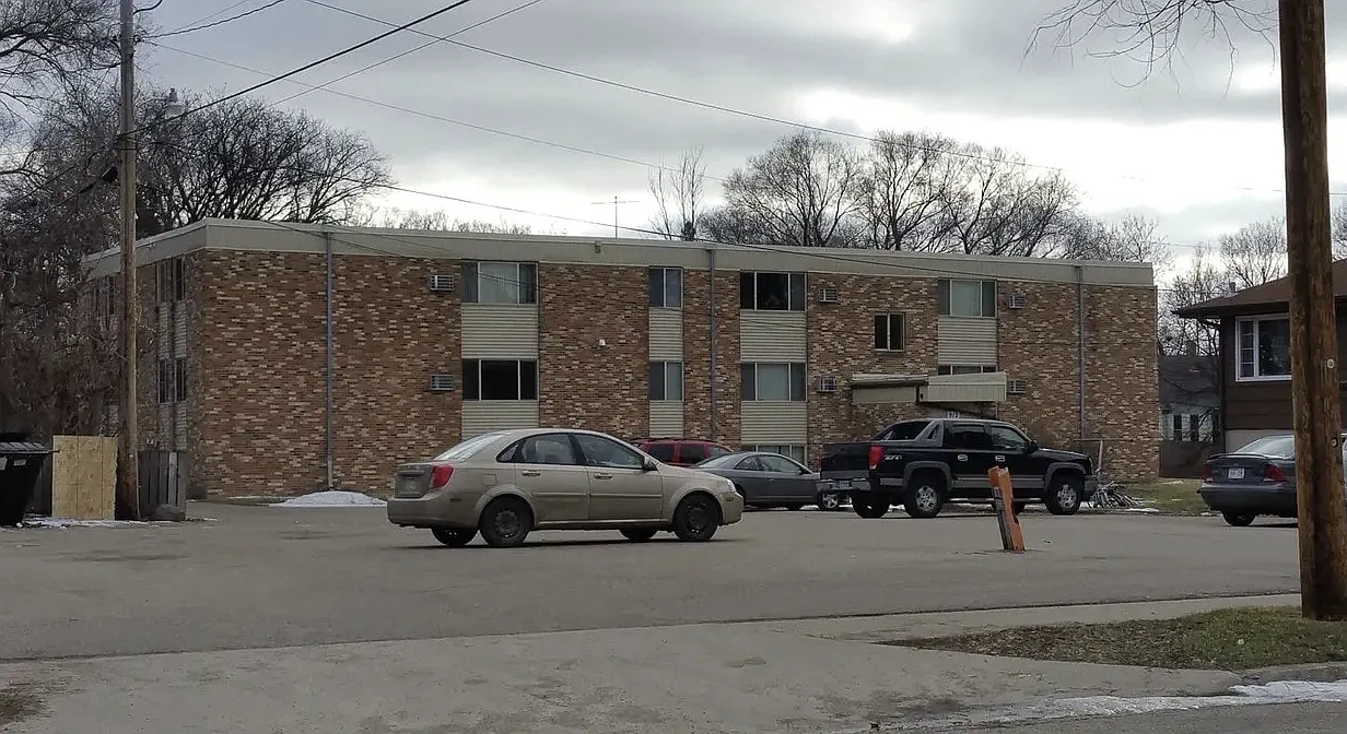 912 10th Avenue South – photo 5