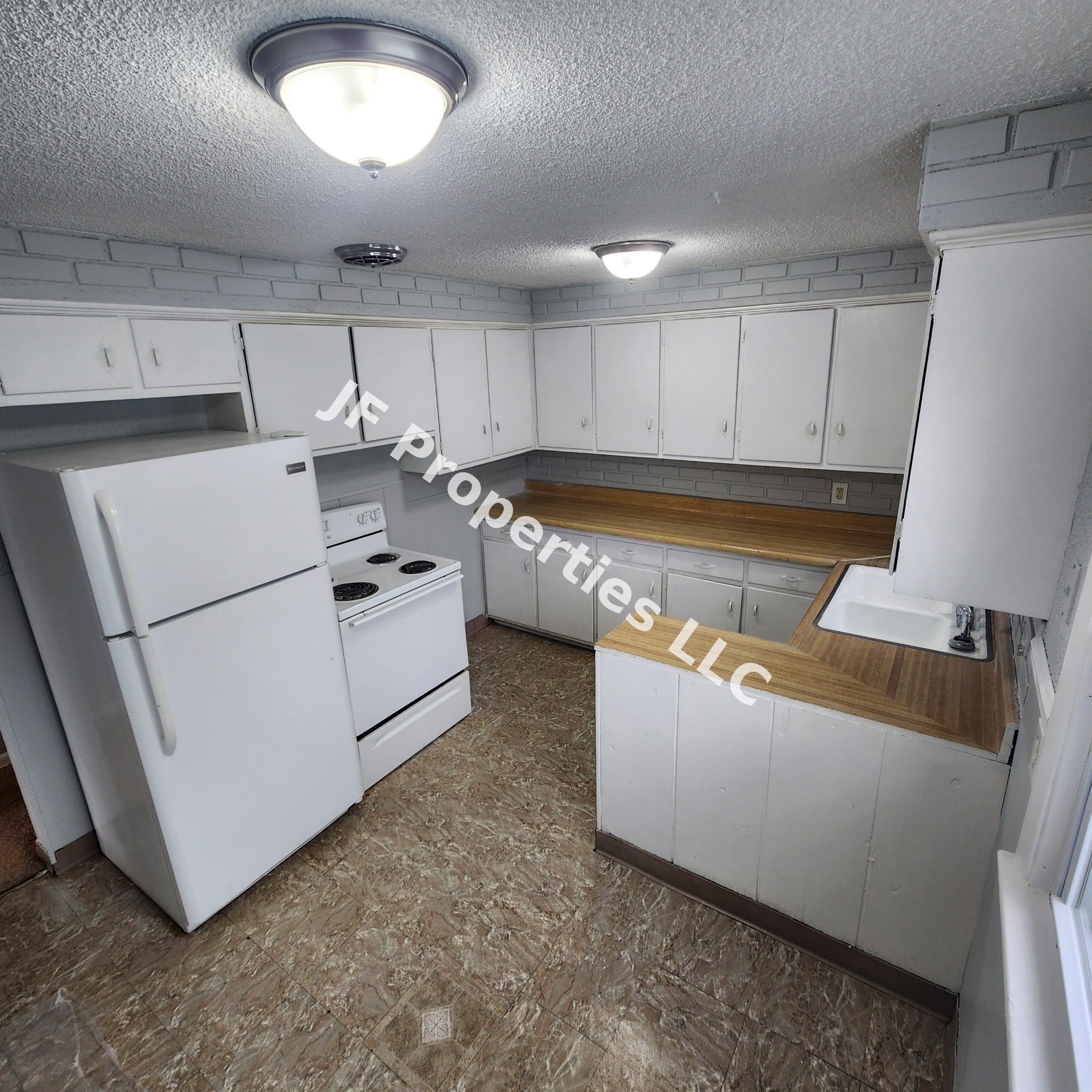 4818 E 86th St unit Upstairs – photo 3
