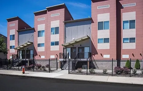 Circle East Townhomes – photo 3