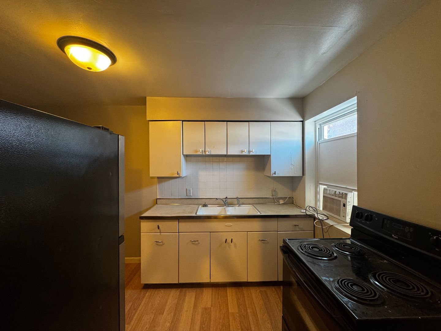 110 E Illinois Ave unit Apt. 2 – photo 3