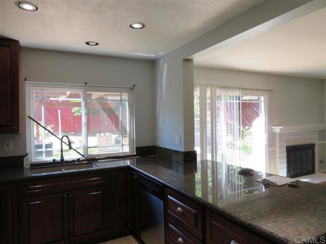 7037 Attleborough Ct – photo 4