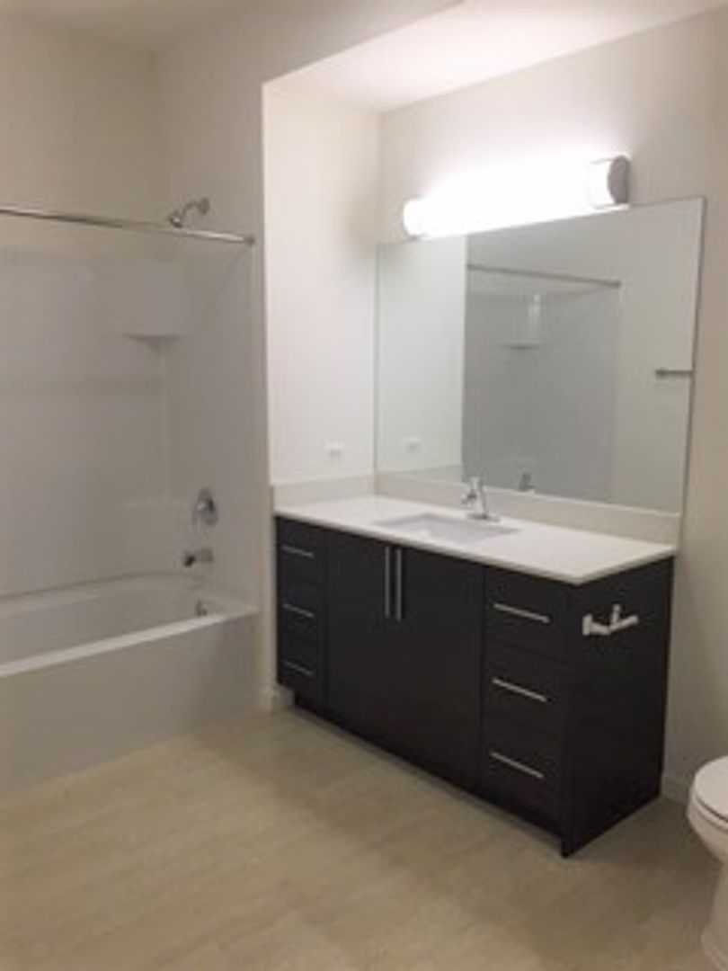 301 McKinley Ave unit 307 – photo 4