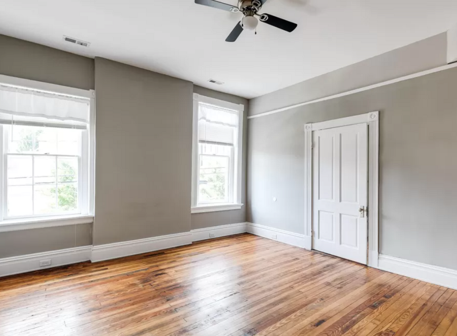 939 W Grace St unit 1 – photo 1