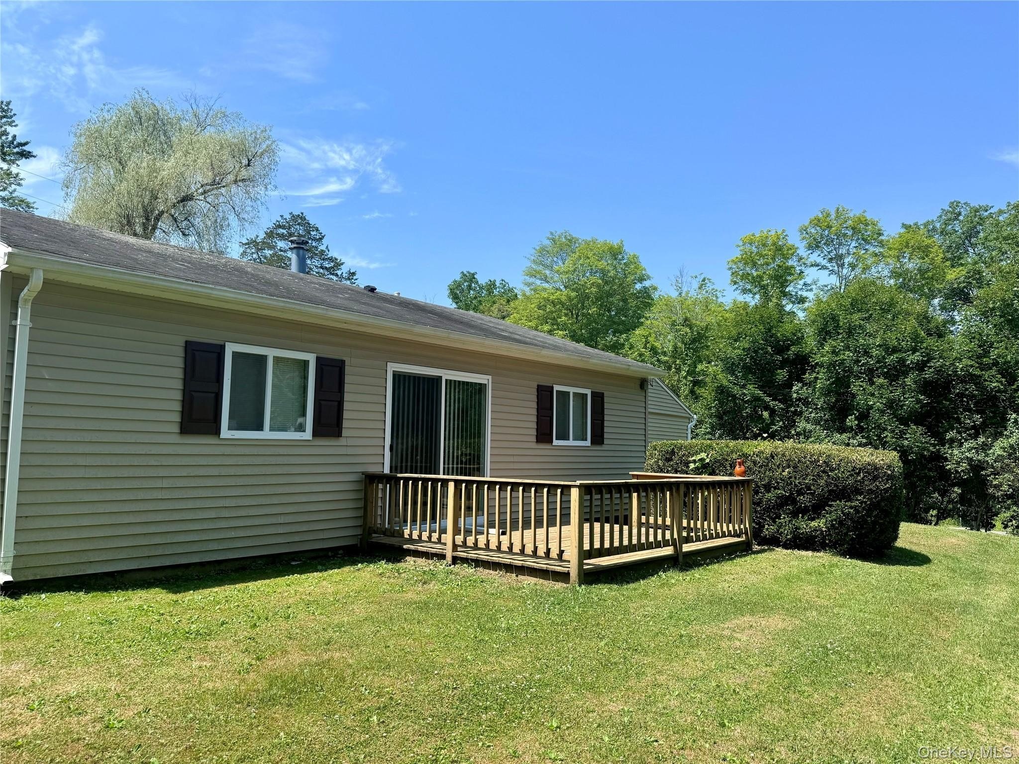 1 Center Rd – photo 3