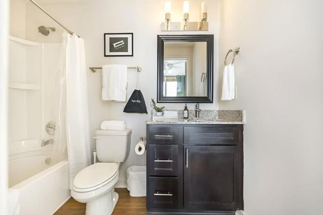 401 Cherry St – photo 4