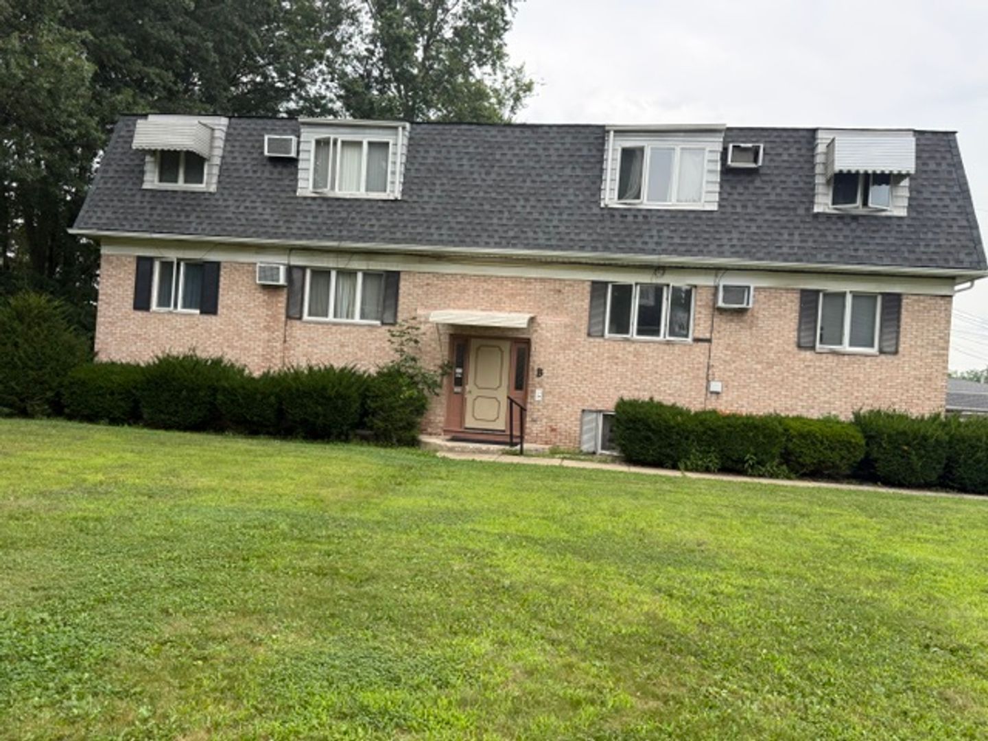 340 Ridge Rd unit 340 Ridge Rd Unit C-1 – photo 1