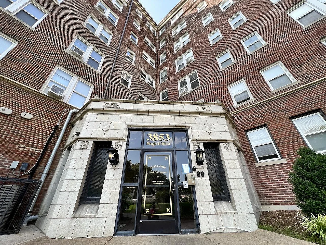 Lindell Park Apartments – photo 4
