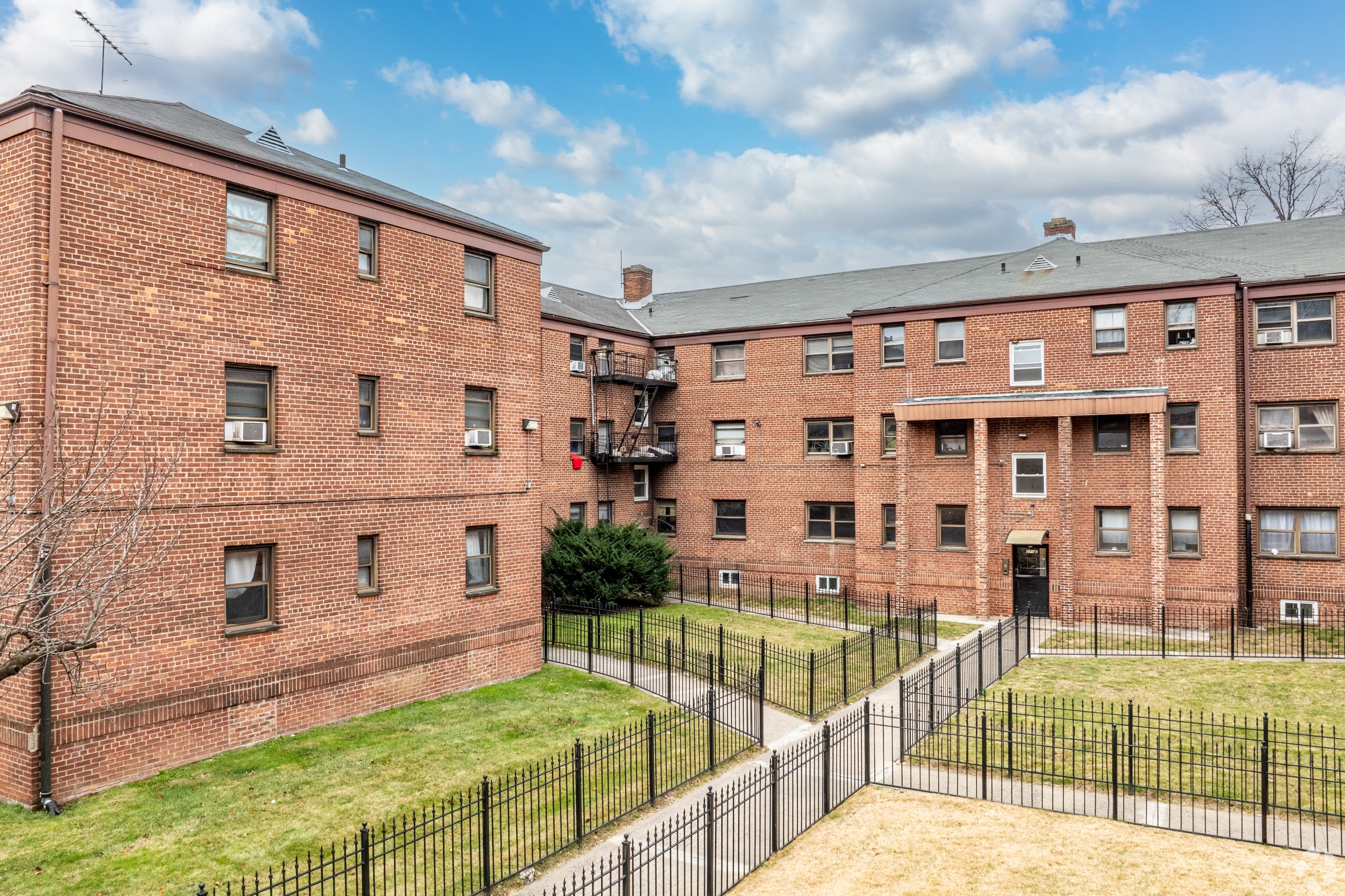 255 S Harrison St unit J9 – photo 5