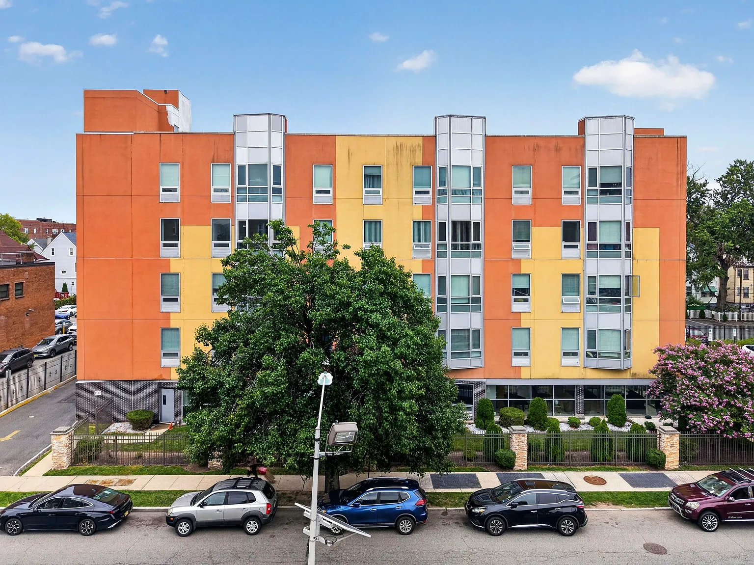 110 Halsted Street – photo 3