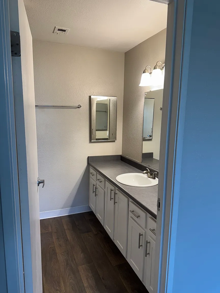 Enclave at Redwood – Floor plan