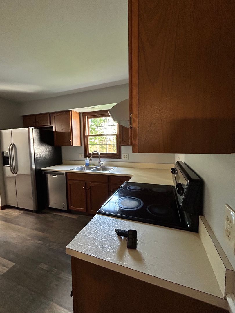 8659 Groveside Dr – photo 5