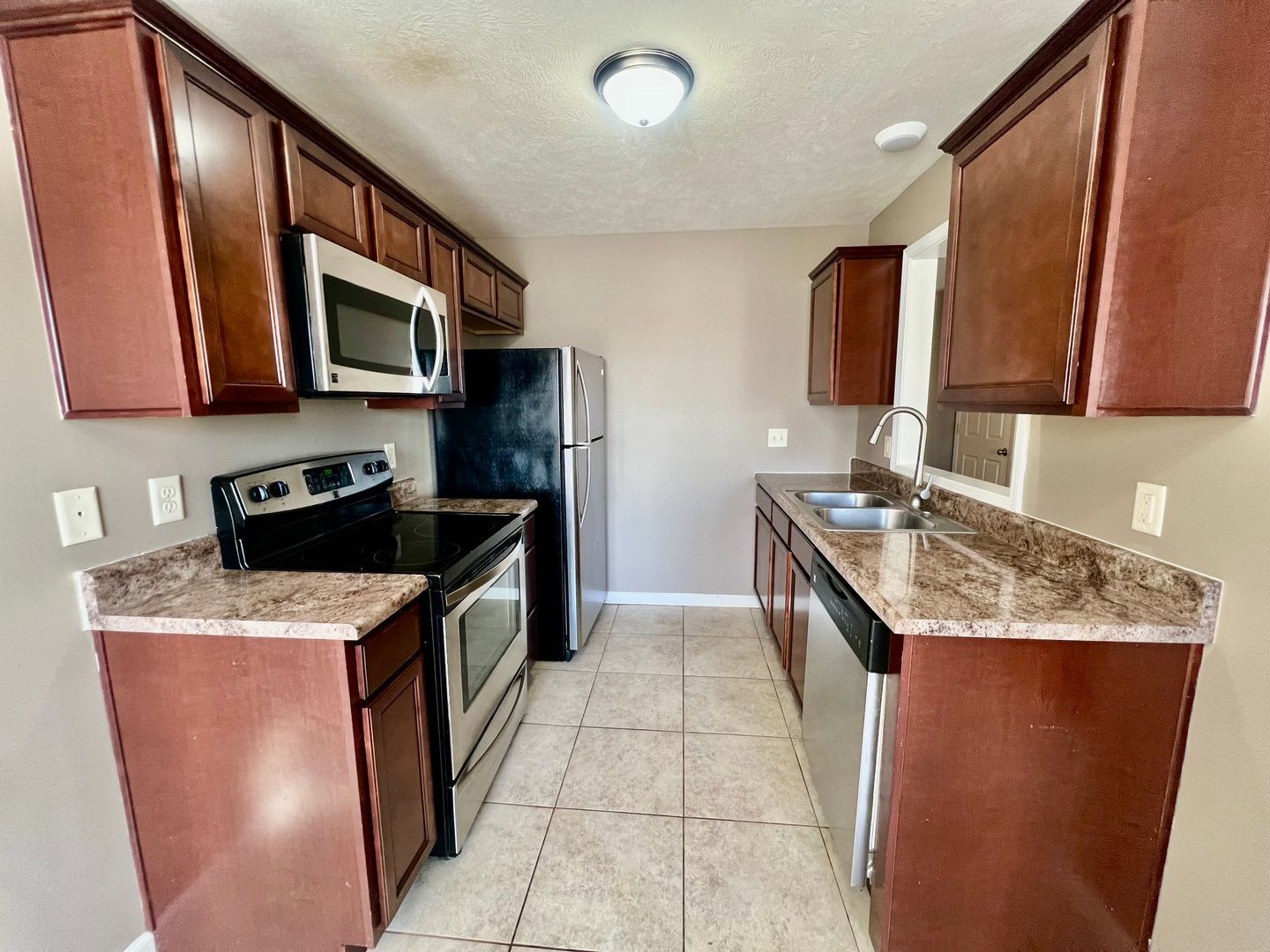 1002 Airport Rd unit 1008 Airport – photo 4